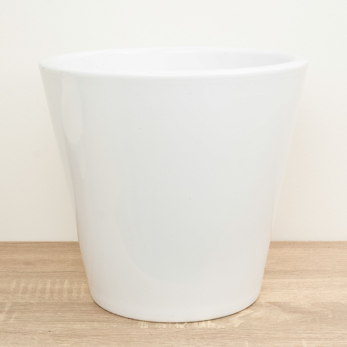 Vinci White Plant Pot