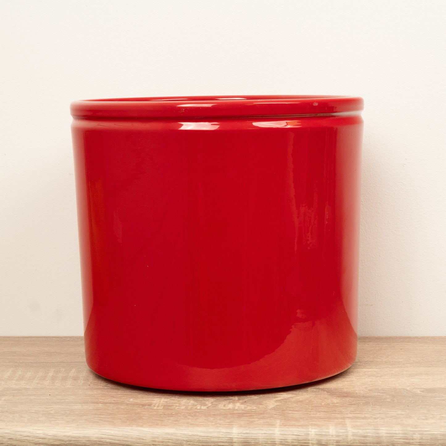 Lex Red Rim Pot